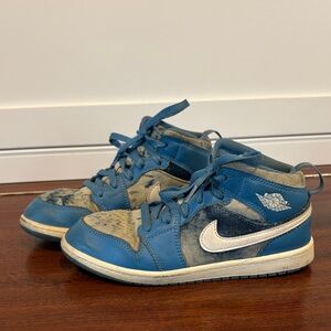 Nike Jordan 1, Mid Washed Denim, Size 3Y